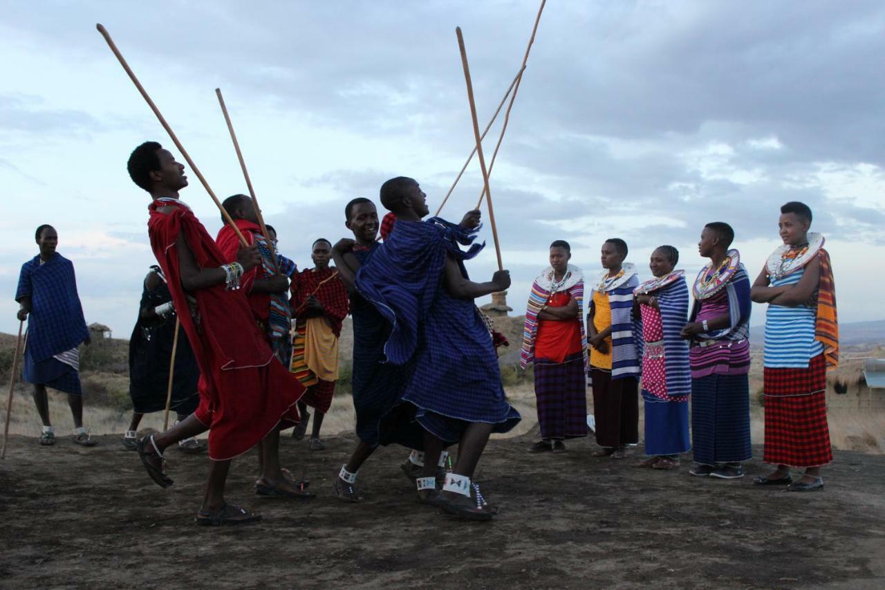 Original Maasai Lodge - Africa Amini Life Engare Nanyuki Eksteriør billede